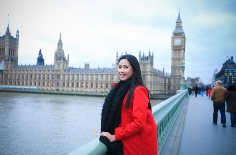 Top 25 Miss World Nguyen Thi Loan xinh dep tren phi London hinh anh 5